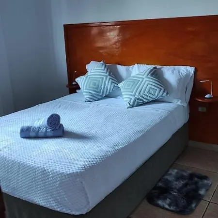 Hiraya Apart Aparthotel Puerto Iguazu Exterior photo