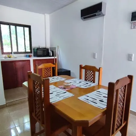 Hiraya Apart Aparthotel Puerto Iguazu Exterior photo